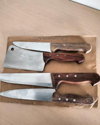 set di 4 coltelli da cucina