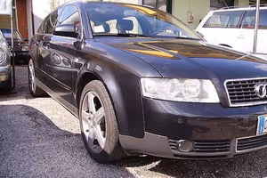 AUDI A4 S.W.