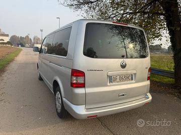 volkswagen caravelle 2.5 lungo passo 9 posti