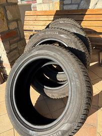 Pneumatici 4 stagioni pirelli runflat