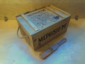 Scatola e calzascapre Mephisto in legno