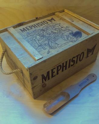 Scatola e calzascapre Mephisto in legno