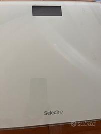 Bilancia pesa persona