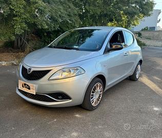 Lancia Ypsilon 1.2 69 CV 5 porte GPL Ecochic Gold