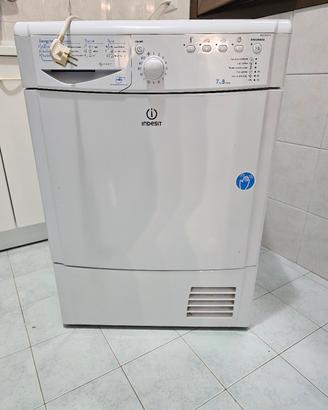 ASCIUGATRICE INDESIT 7 KG. CLASSE B
