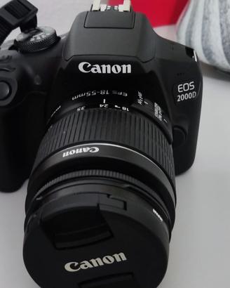 Canon EOS 2000D