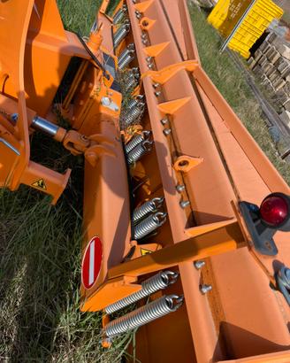 Lama spartineve Argnani e Monti