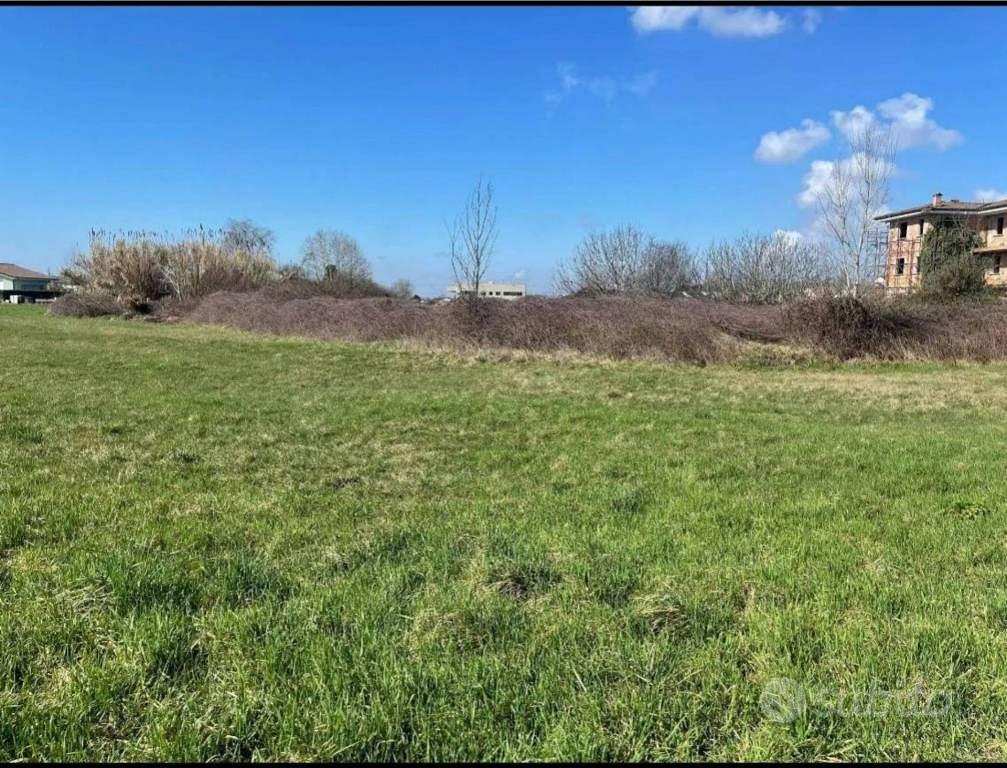 Immobile in asta di 1989 m² a Bagnolo San Vito - Vista 3