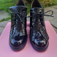 Francesine in pelle nera taglia 37