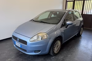 Grande Punto 1.4 5 porte Dynamic - adatta a neopat