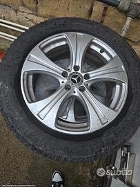 Cerchi completo mercedes 23560r18 gomme invernali