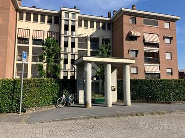 4 LOCALI A MELEGNANO