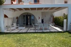 Villetta fronte mare , maggio , giugno e settembre