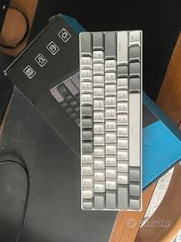 tastiera meccanica rgb