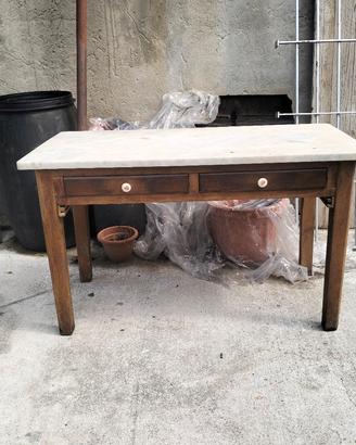 tavolo in legno marmo