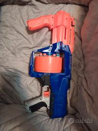 Gioco Nerf + 5 colpi di gomma