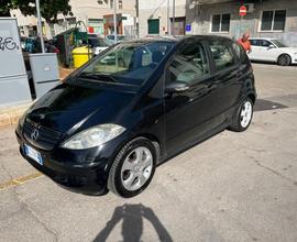 Mercedes Classe A160 per NEOPATENTATI