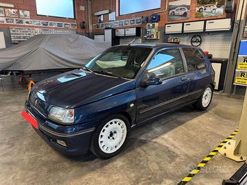 RENAULT CLIO 1.8 16V ASI