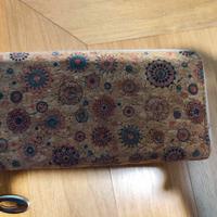 Portafoglio in sughero.