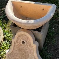 Fontana a muro in graniglia cemento/marmo