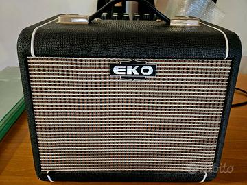 Amplificatore chitarra acustica Eko AC60