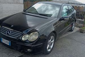 MERCEDES 200 CDI SPORT COUPE'