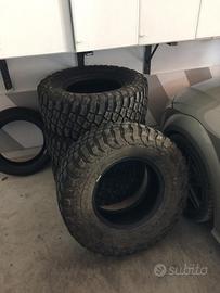 Gomma BF Goodrich KM3 315 70 17 (solo 1)