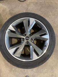 CERCHI ORIGINALI AUDI Q4  E-TRON 20POLLICI GOMMATI