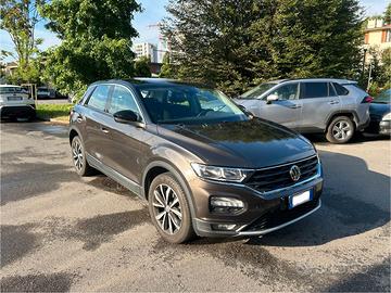 Volkswagen T-Roc 1.0 TSI 115CV - Bronzo/Nero
