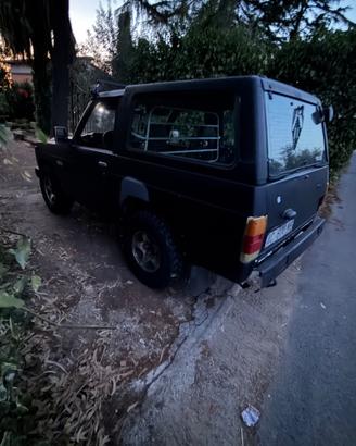 Nissan patrol tr hard top