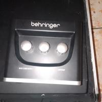 scheda audio beringher uforia