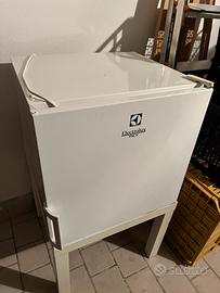 Congelatore verticale electrolux