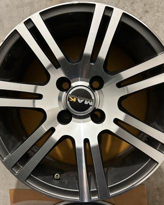 Cerchi in lega MAK 15”