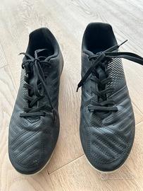 Scarpe da calcio taglia 37