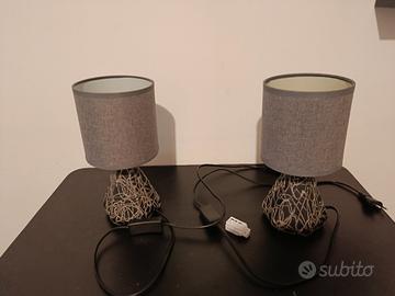 DUE LAMPADA DA COMODINO