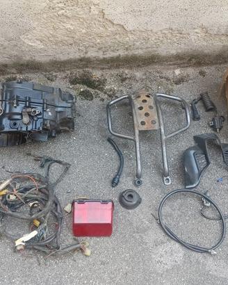 alcuni ricambi Yamaha XT 600