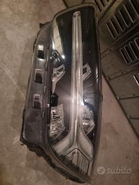 Faro sinistro Volvo xc 40 2018 Full LED