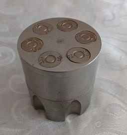 Trita-spezie/erbe in metallo