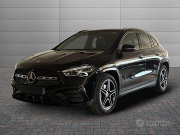 MERCEDES-BENZ GLA 200 d automatic