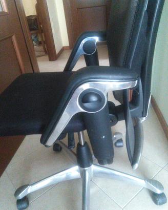 Poltrona ergonomica HAG