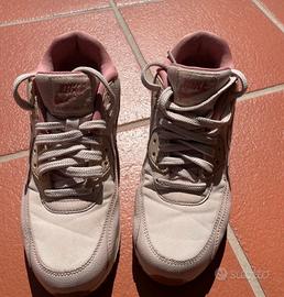 Scarpe nike hot sale rosa cipria