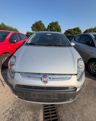 FIAT PUNTO DEL 2007 PER RICAMBI