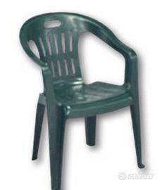 tavolo più sedie da giardino 