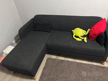 divano nero ikea