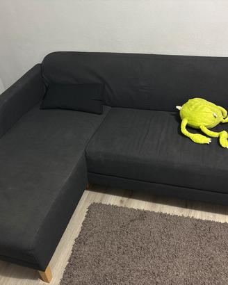 divano nero ikea