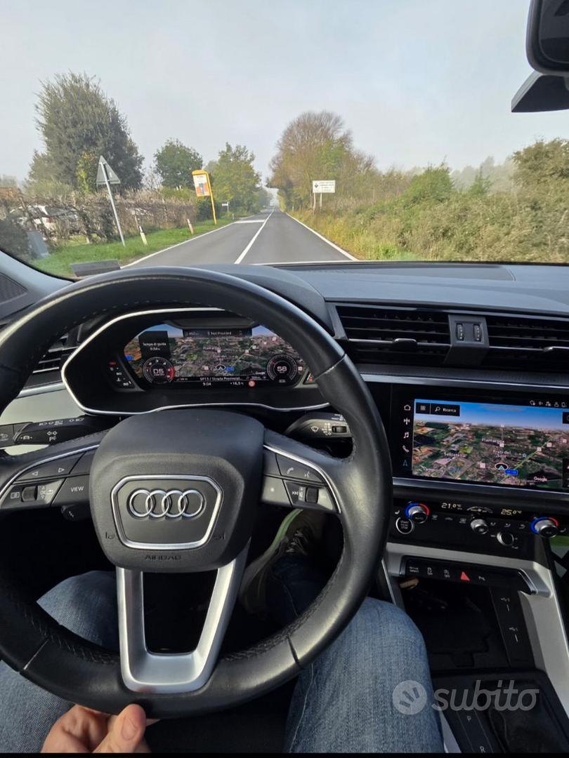 Audi Q3 2023 photo 2
