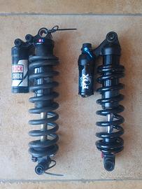 Ammortizzatori a molla Fox e Rock shock 