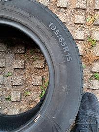 Gomme 195/55 r15