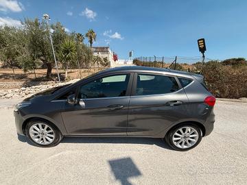 Ford Fiesta 1.5 TDCi 5 porte Plus IVA ESPOSTA