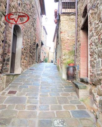 Casa indipendente di 100 m² con 4 locali a Bucine